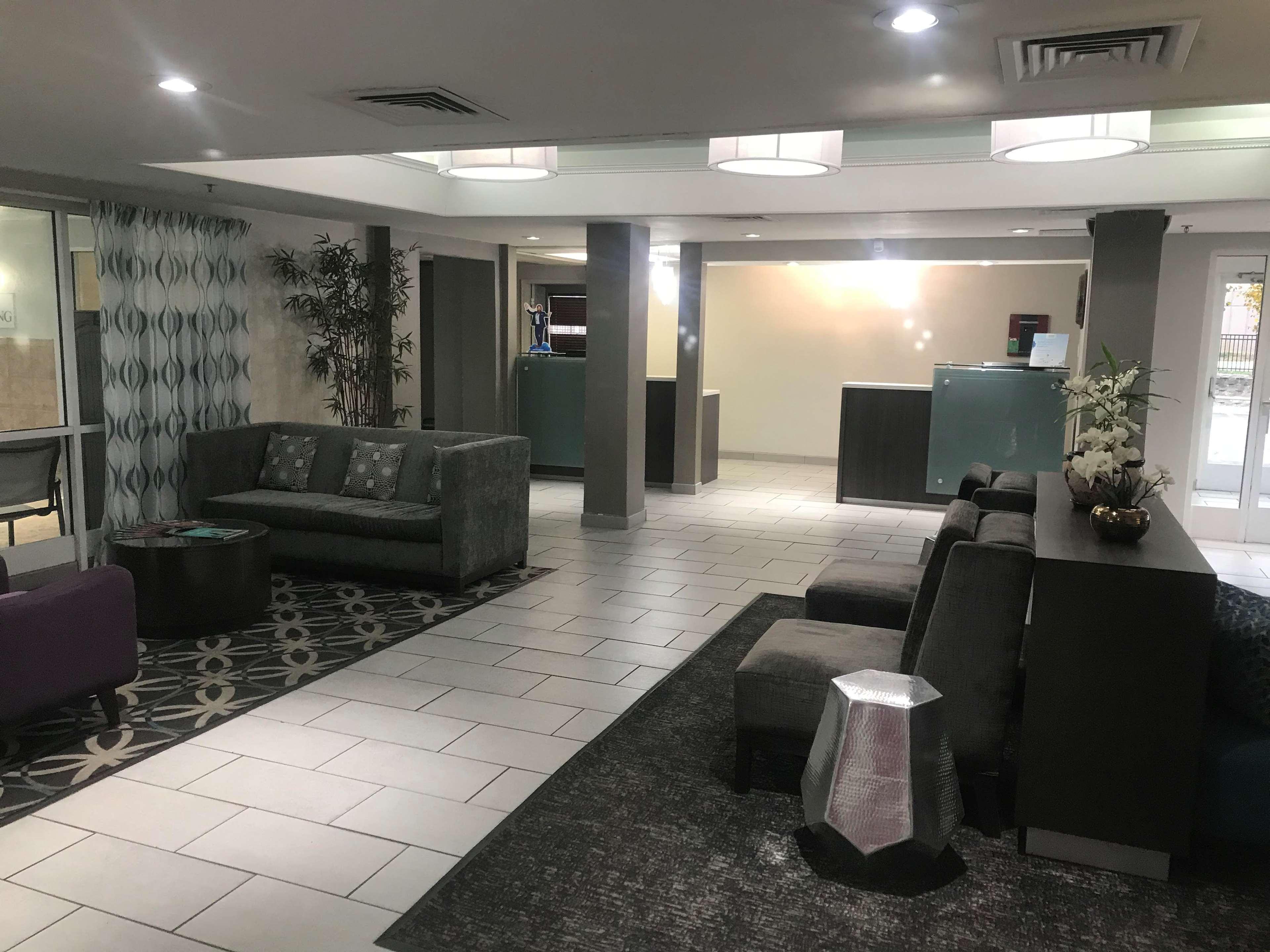 Baymont By Wyndham Springfield I-44 Hotell Exteriör bild