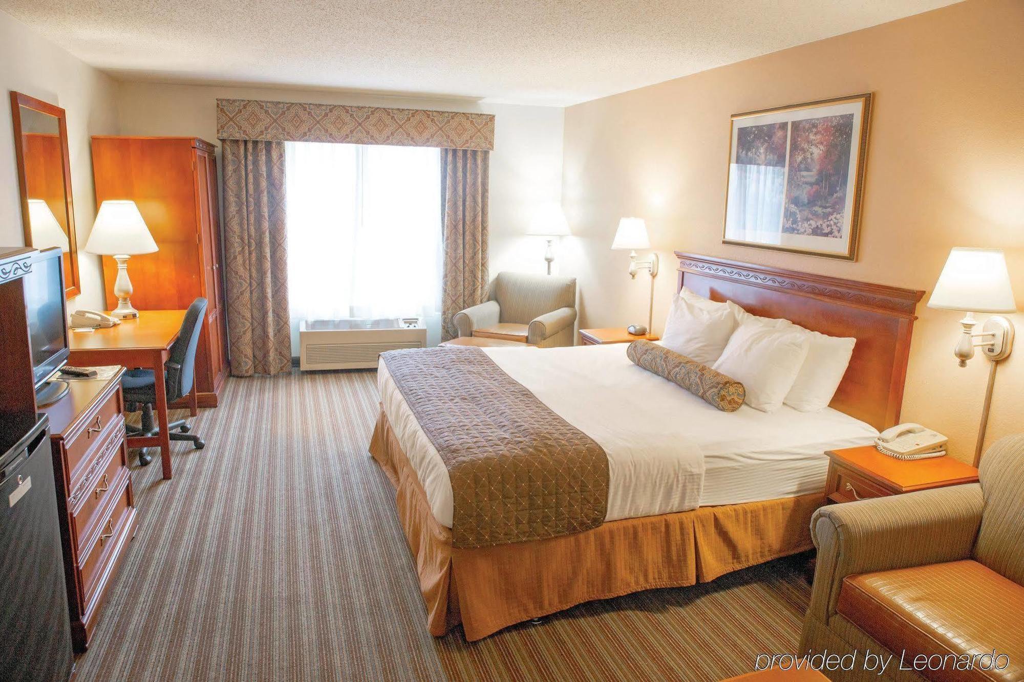 Baymont By Wyndham Springfield I-44 Hotell Exteriör bild